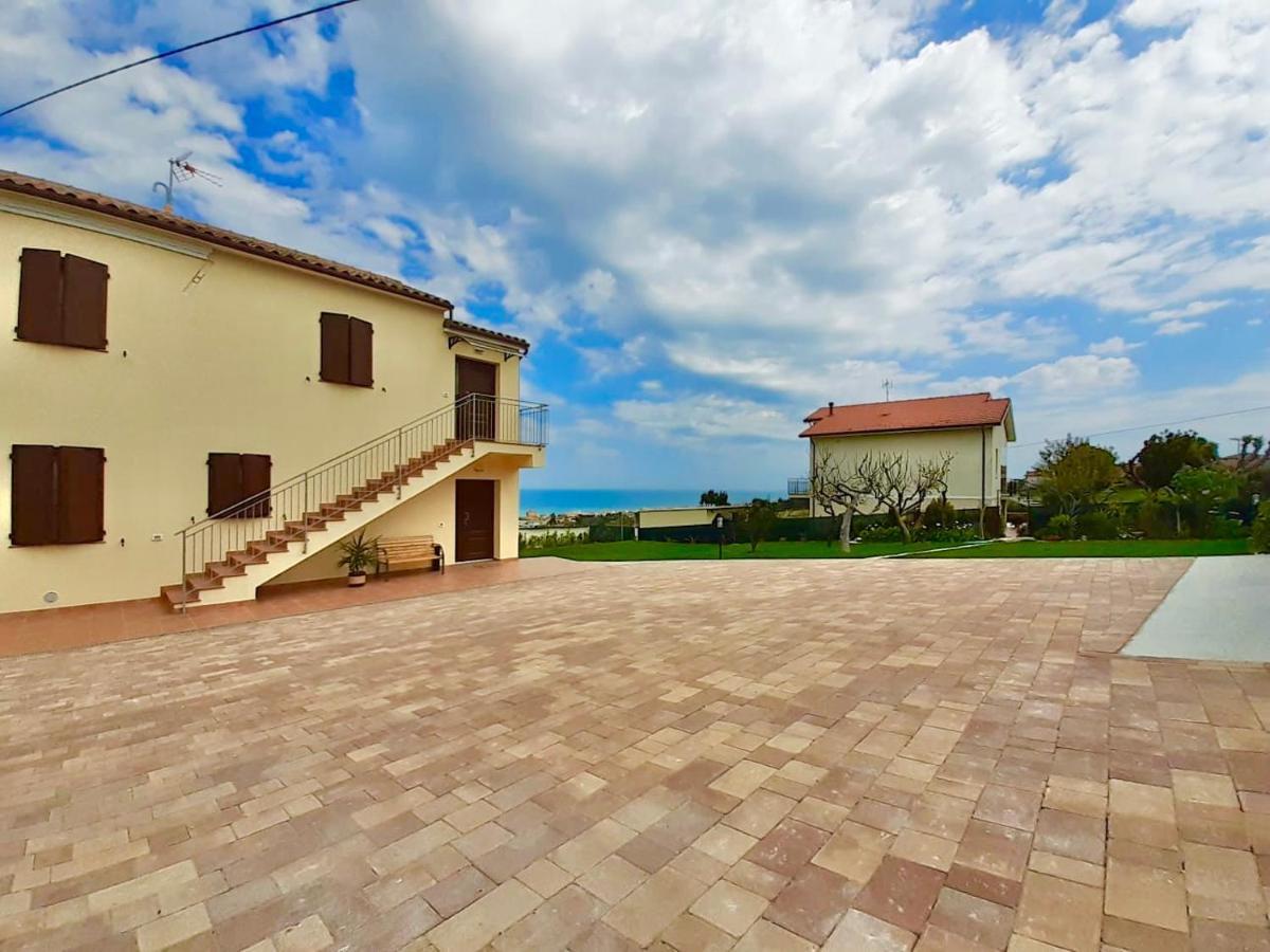 Casa Vacanze Con Vista Mare E Giardino - Amanecer Marzocca di Senigallia Exteriér fotografie