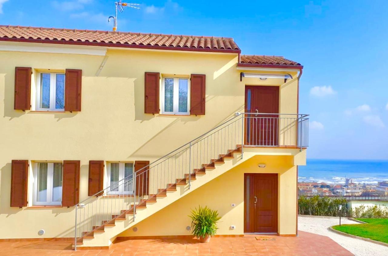 Casa Vacanze Con Vista Mare E Giardino - Amanecer Marzocca di Senigallia Exteriér fotografie
