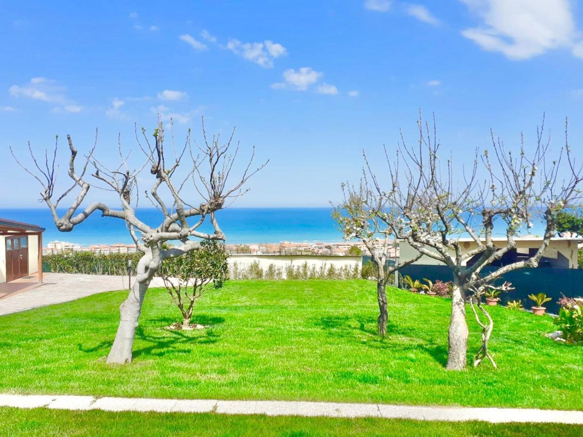 Casa Vacanze Con Vista Mare E Giardino - Amanecer Marzocca di Senigallia Exteriér fotografie